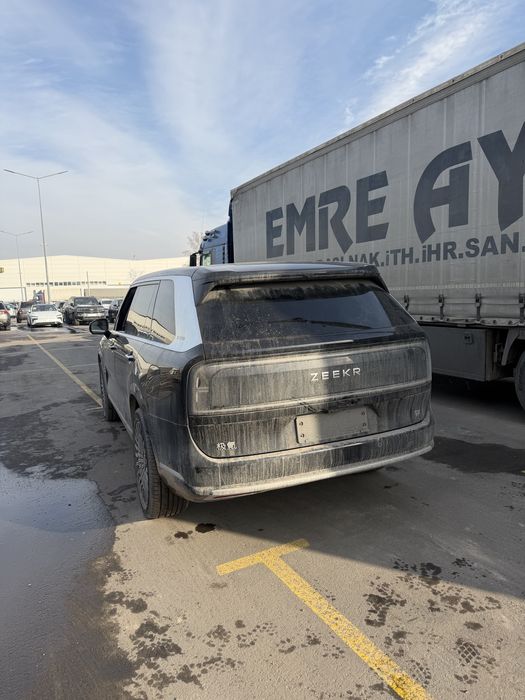 Zeekr 9x ultra 70kw  Qoraga Oq full