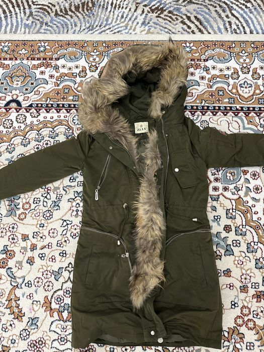 Продам куртку зимнюю