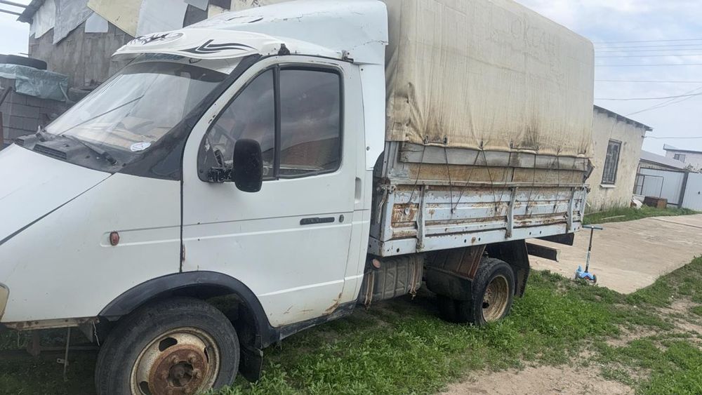 Продам Газель бортовпя