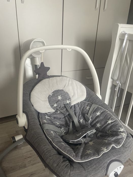 Vand leagan pentru bebelusi