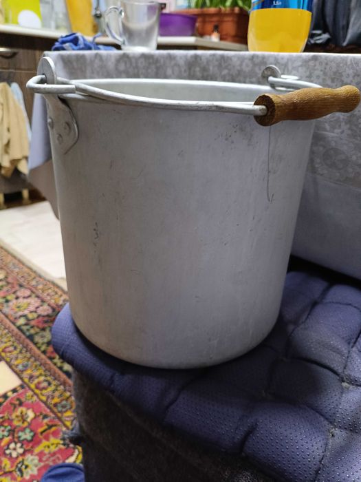 Ведро алюминиевое советское
