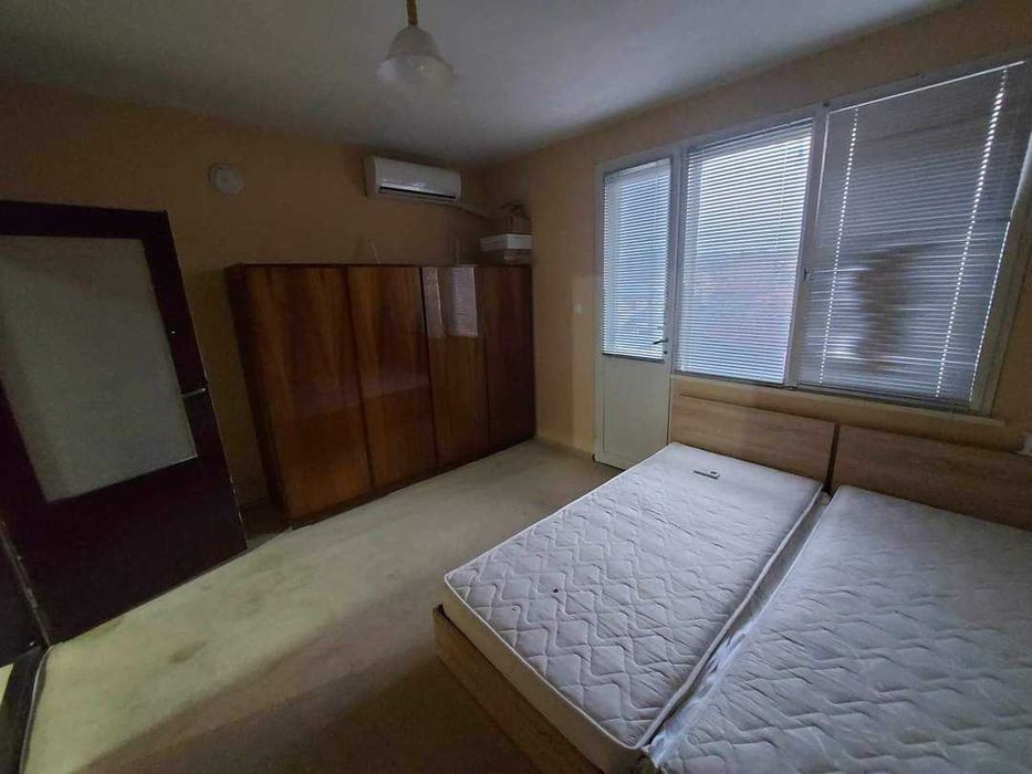 Продава се Четиристаен апартамент в Търговище, Център - 124 кв.м за 1020 €/кв.м - Снимка #6
