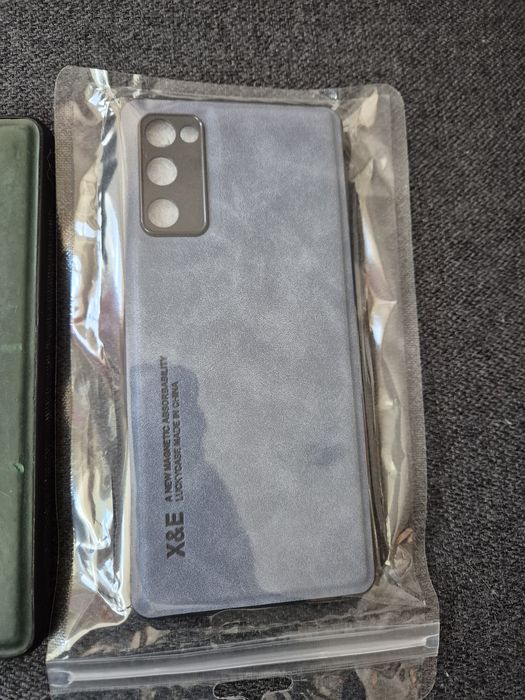 Samsung galaxy s20 fe + ПОДАРЪК