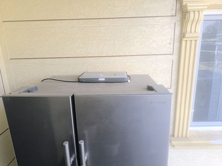 Холодильник двухкамерный Samsung