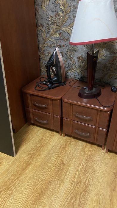 Продам спальную гарнитуру