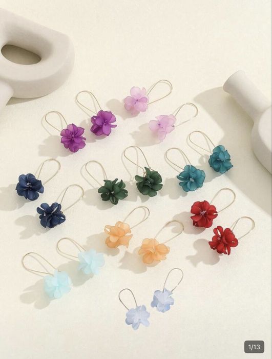 Дамски лакове и бижута