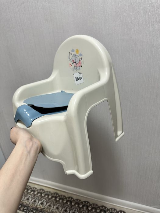 Продам новый Детский горшок