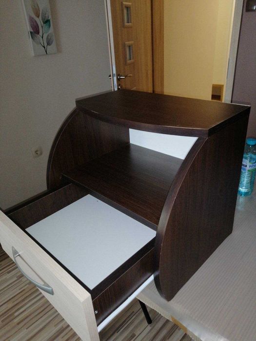 2 бр. Нощни шкафчета венге и дъб