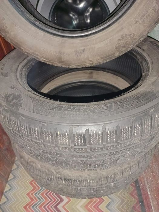 Шины на машину Липучка 225/60 R17 99H