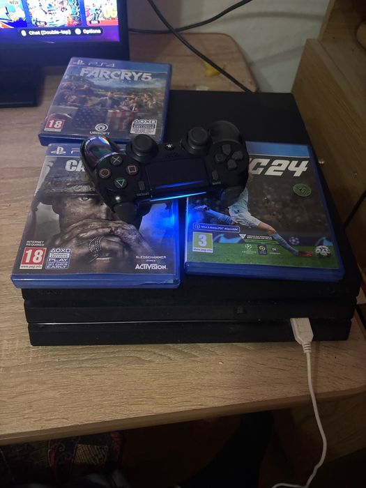 Ps 4 Pro 1T pentru detalii scroll down