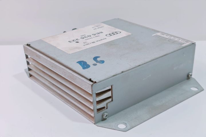 Amplificator Audio 8E5035223 Audi A4 B7