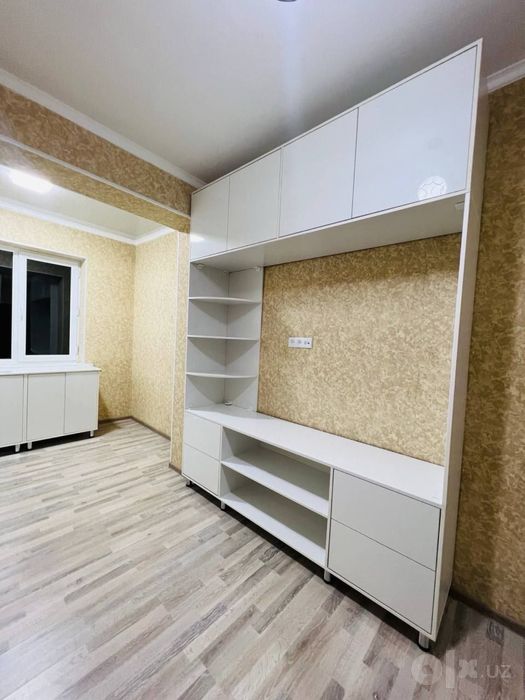 Срочно продам  квартиру в новостройке 1/4/5 метро Бий
