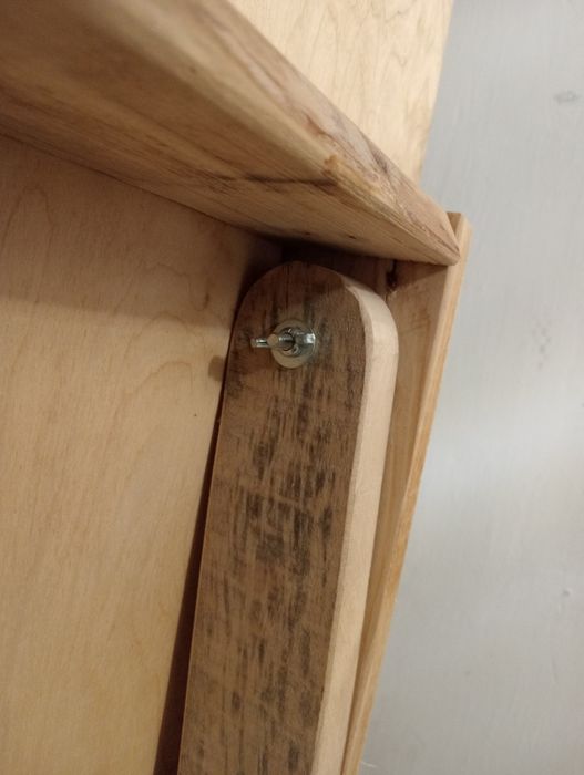 Продам 2 стола. Жер стол