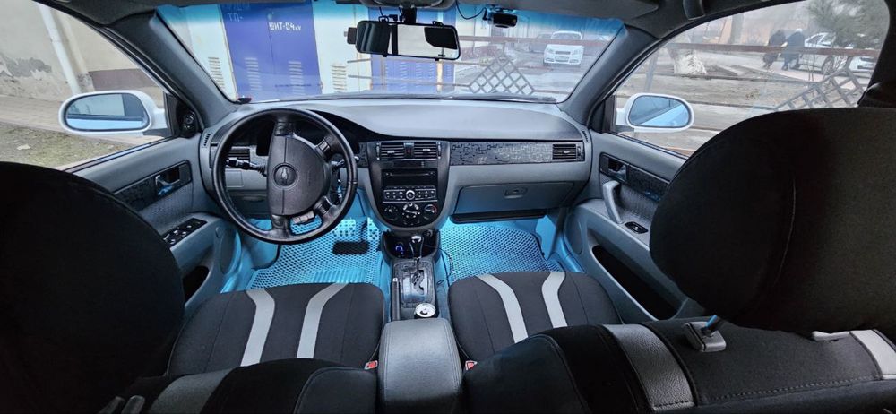 Чевролет ласетти