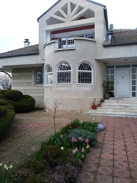 Почистване Стара Загора. Почистващи услуги за дома и бизнеса.