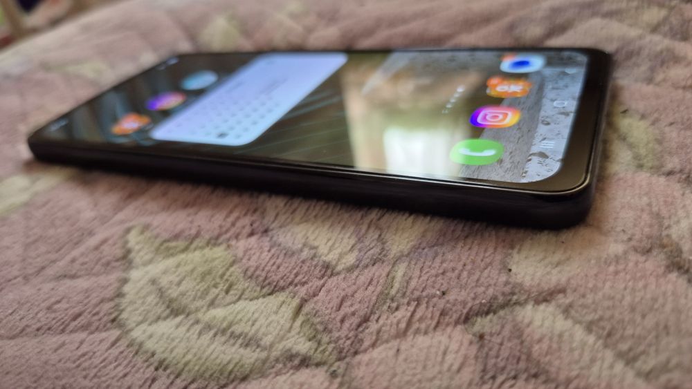 Продам Samsung A53 256gb