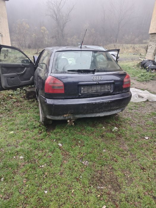 Audi A3 на части