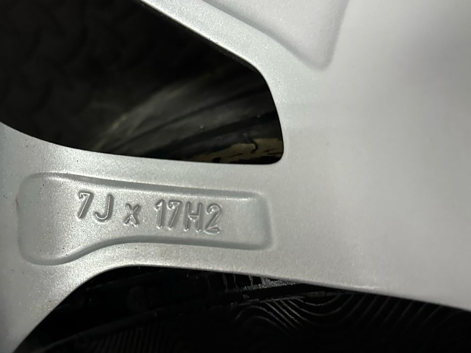 Оригинални HYUNDAI TUCSON 17” 5x114.3 7JET51
