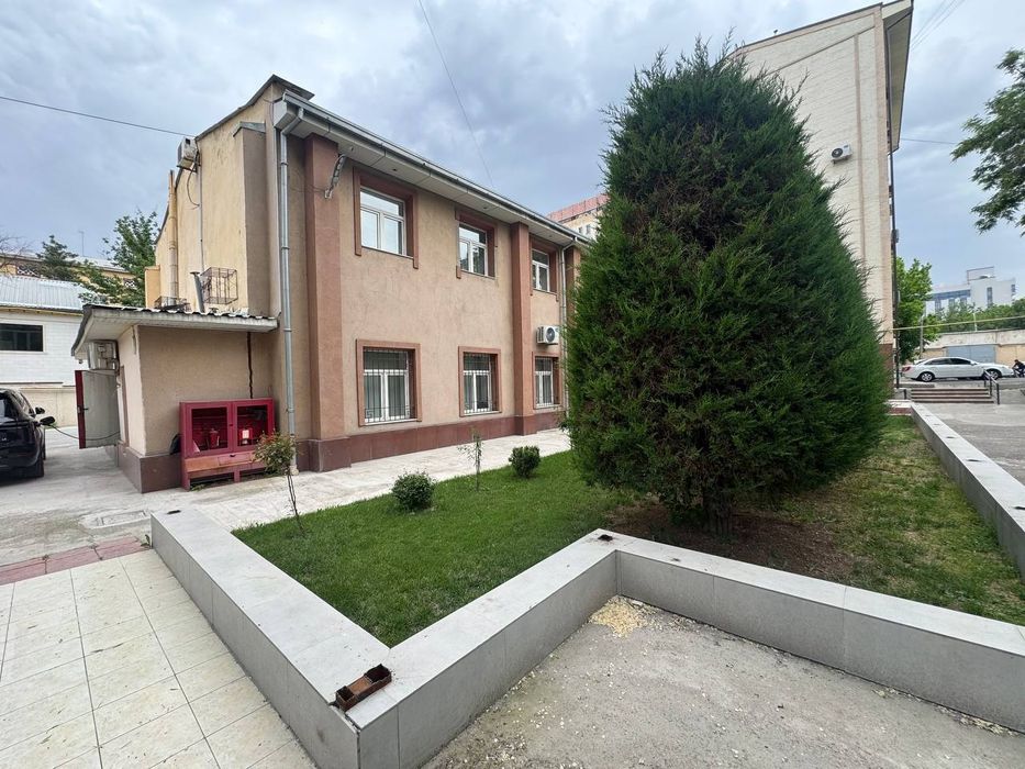 Аренда отдельно стоящее здание  2 этажа 600 м2