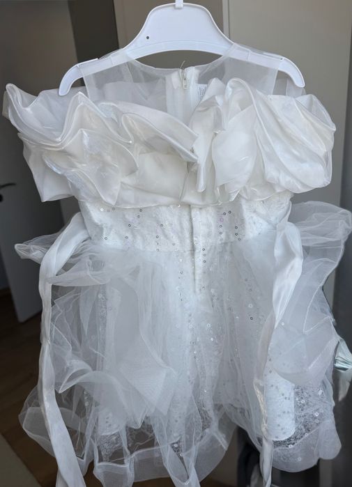 Рокличка за момиче