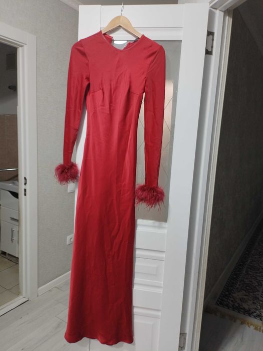 Срочно продается вечернее платье