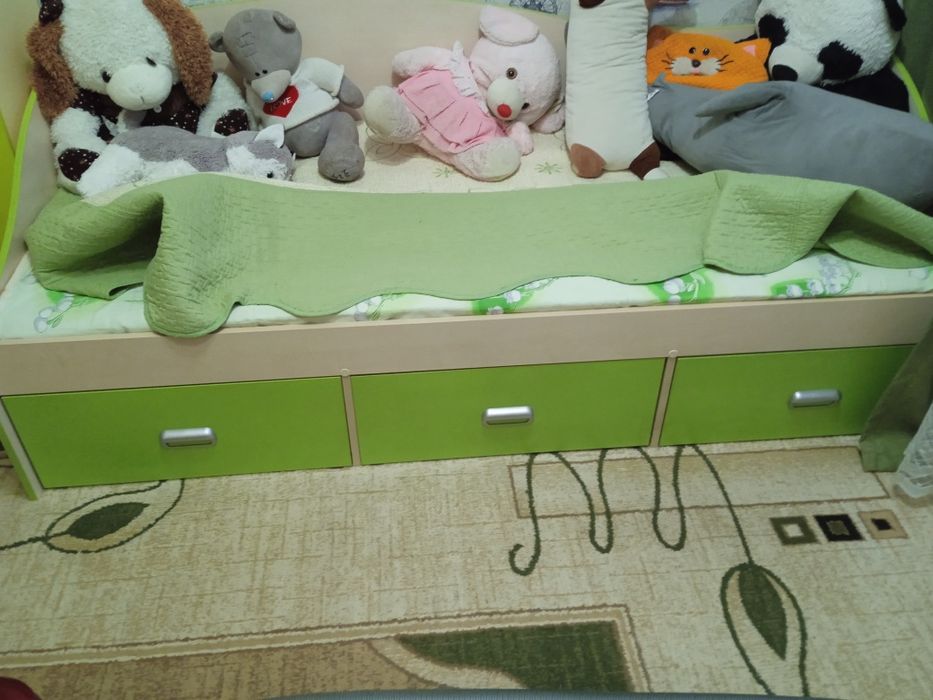 Детская комната, состояние очень хорошее, можно сказать новая ,без зар