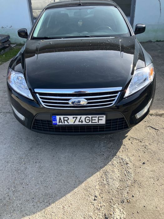 Vand Ford Mondeo an 2011 unic proprietar 140000km