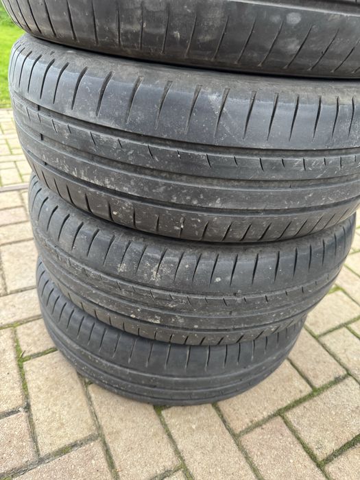 Cauciucuri/anvelope vara Dunlop 185/60/R15 DOT 2021