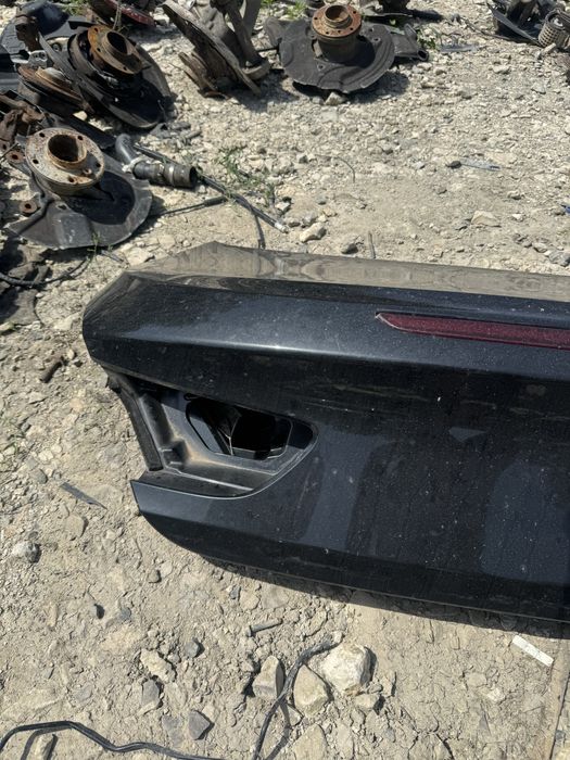 Заден капак бмв ф12 ф06 bmw f12 f06 bagajnik багажник капак