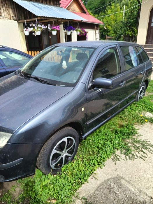 Vând Skoda Fabia Luka