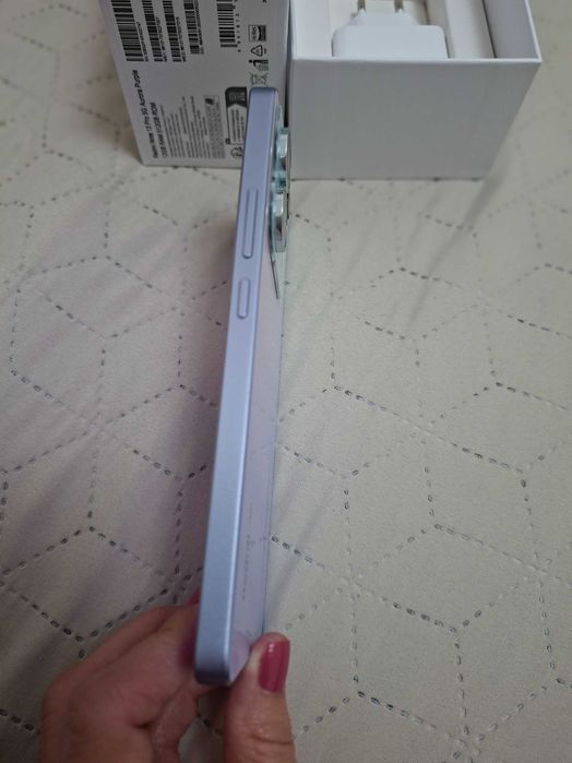 Телефон Redmi Note 13 pro