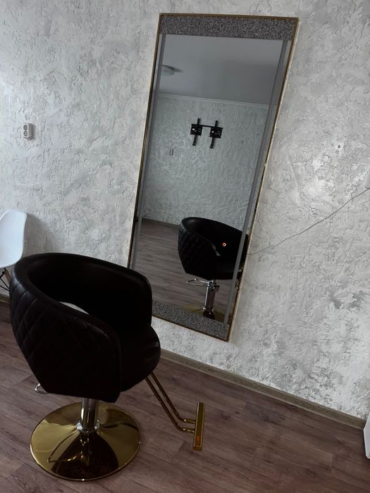 Кресло парикмахерское