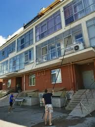 Мойка фасадов и окон