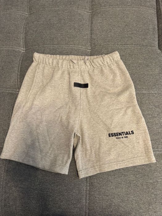 pantaloni essetials