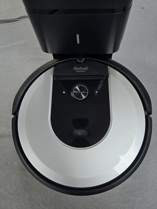 Прахосмукачка робот IRobot ROOMBA Combo i8+