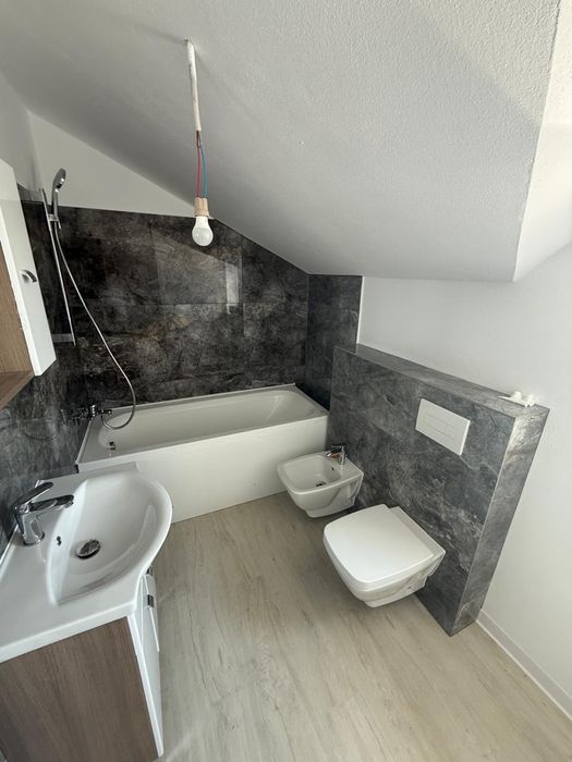 Proprietar,inchiriez duplex