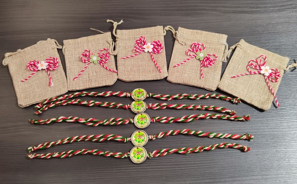 Ръчно изработени мартеници