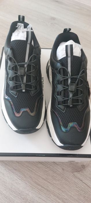 Дамски маратонки STEVE MADDEN