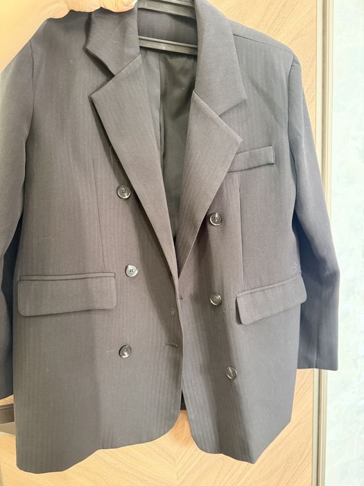 Продам два пакета женских вещей