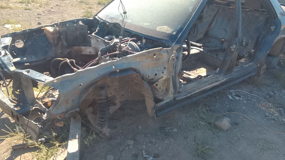 Запчасти на мерс 124