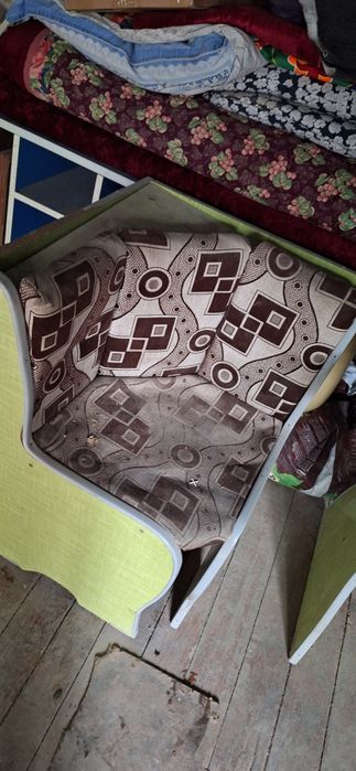 Продаю кухонный уголок