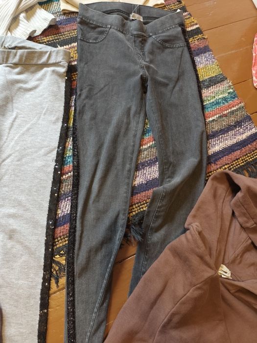 Лот дрешки 10-12г, общо 10 euro