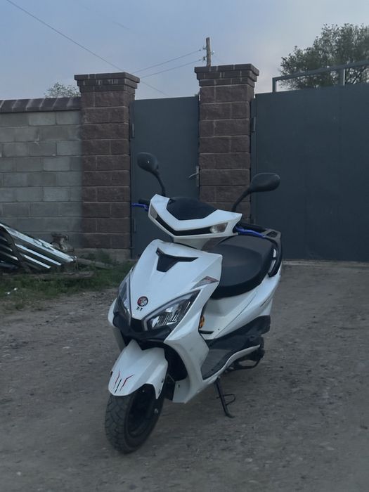 Продам мопед,скутер