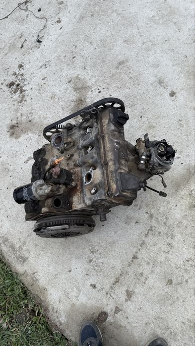 Пассат б3 седан разбор 1.8 моно