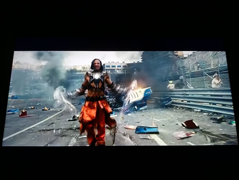 Продаётся телевизор LG