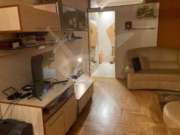 Тристаен апартамент под наем в Кършияка 11782421