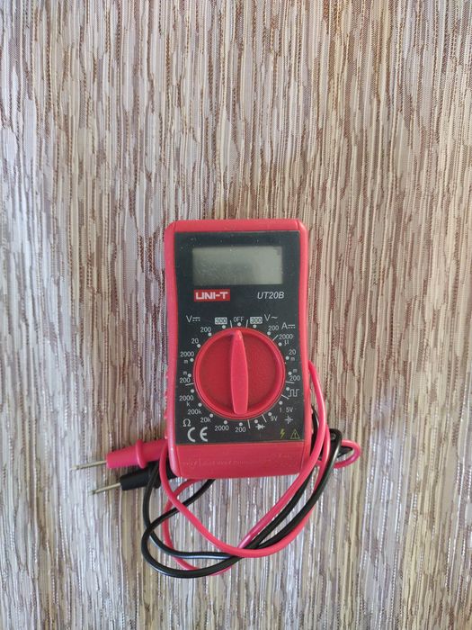 Multimetru  digital UT20B