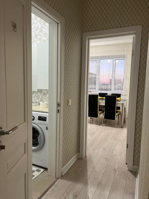 Сдаётся 2 - ком квартира на Батыс 2