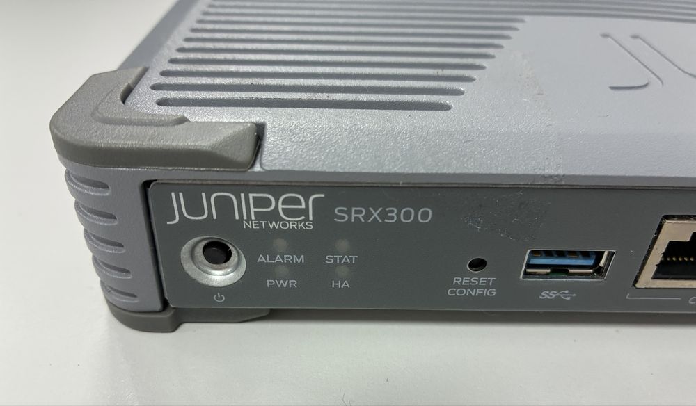 Межсетевой экран Juniper SRX300