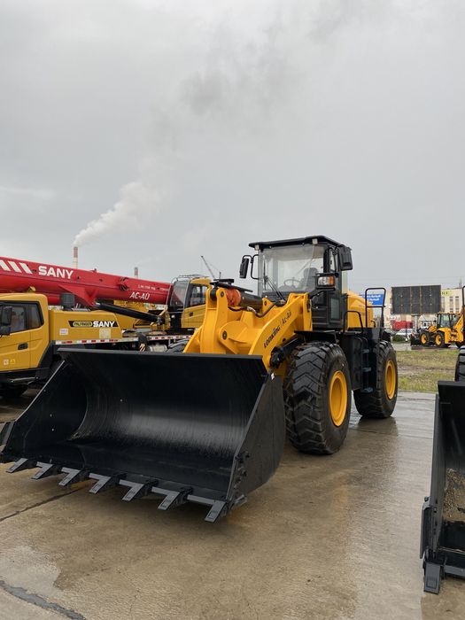 Услуги Погрузчика  3 куба